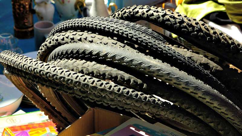 Rizo Típico Todopoderoso Así son las ruedas macizas de tipo Tannus para bicicleta | 🚵