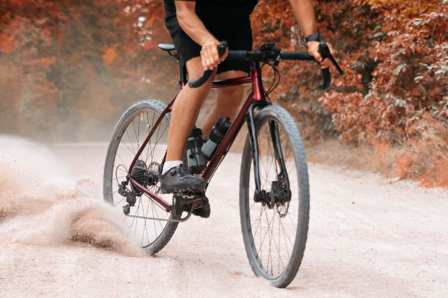 Pros y contras de las bicicletas de gravel con horquillas de suspensión –  El blog de Tuvalum