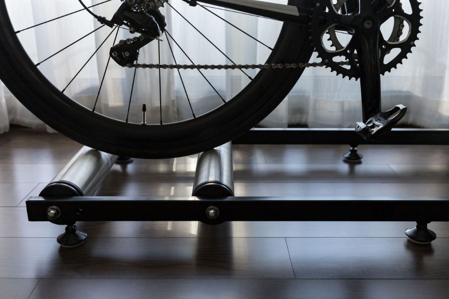 Asado Cerveza revelación Tipos de rodillo para entrenar en bicicleta: ¿cuál es mejor?