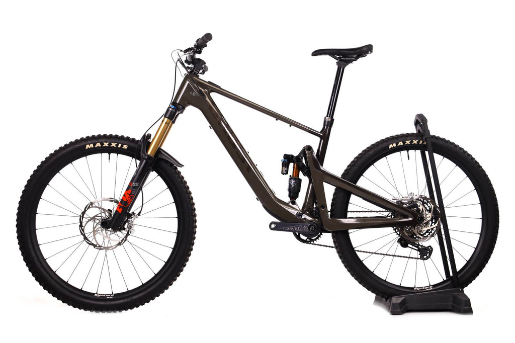 Ghost Path Riot Full Party