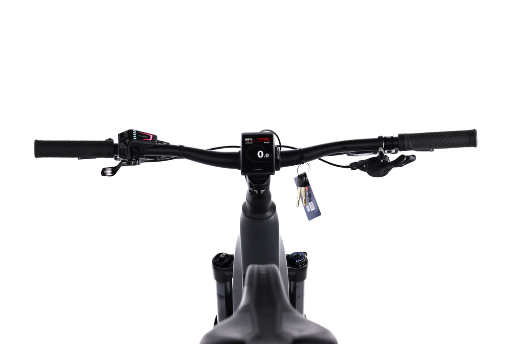 Cube Stereo Hybrid 140HPC RACE 750